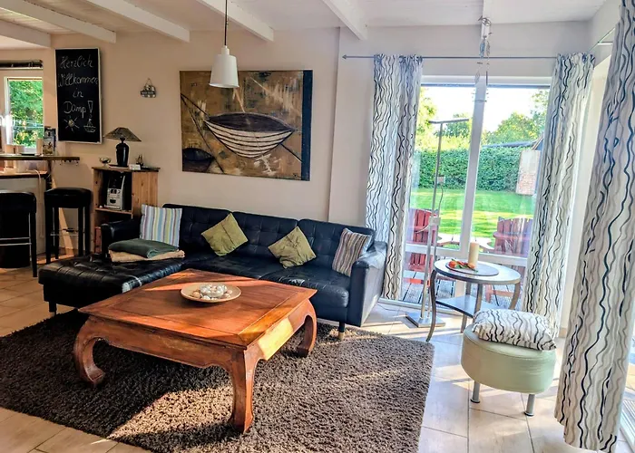 Semesterbostad Kysthus *