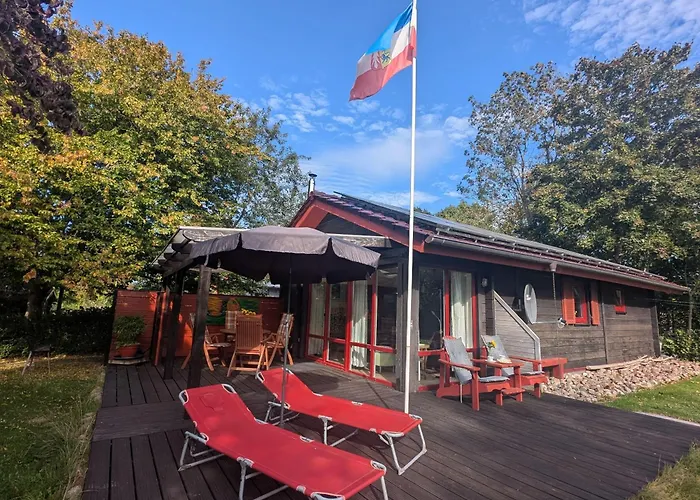 Kysthus Semesterbostad Damp