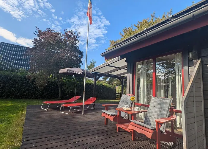 Kysthus Semesterbostad Damp